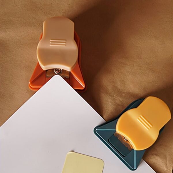 ليترز الكويت قطّاعة حواف ورقية